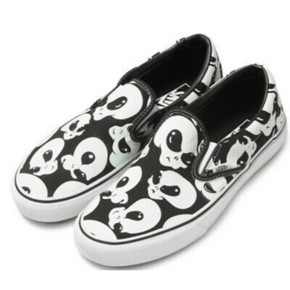 Vans Shoes New Alien Ghost Slip On Vans Glow In The Dark